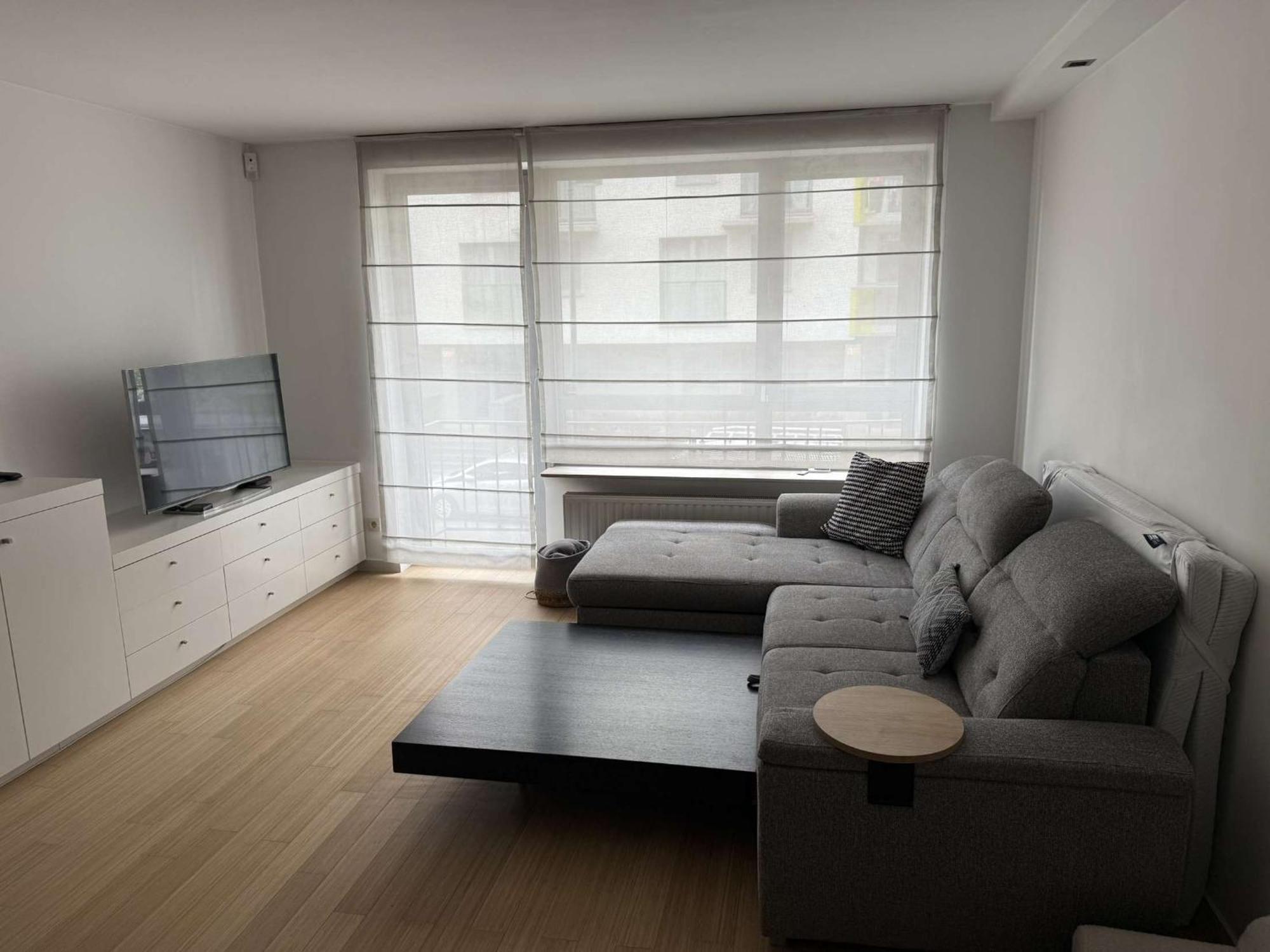 Appartement Spacieux Et Confortable - 2 Chambres - 4P - Garage Bruxelles Eksteriør billede